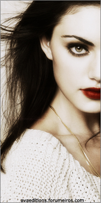 Mia D. Swanne