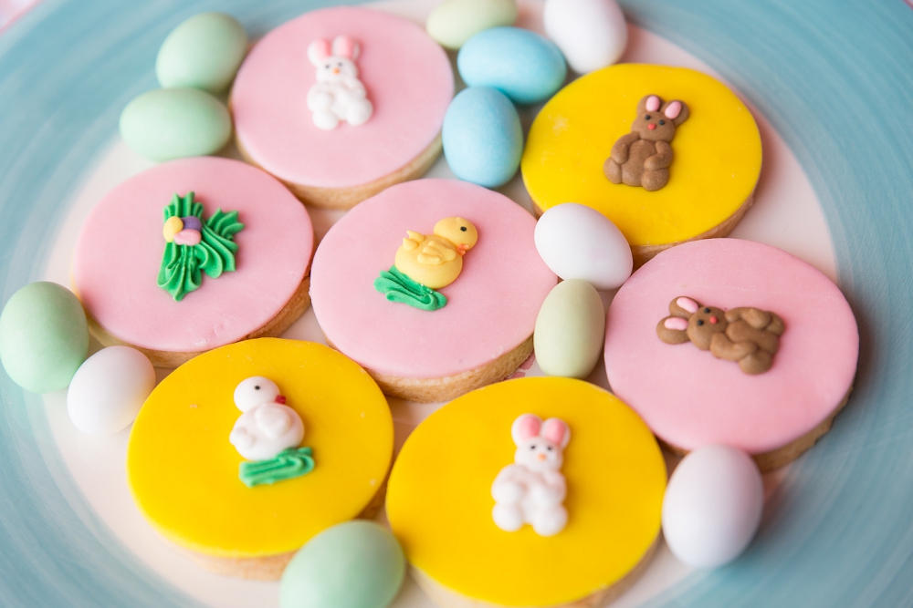 Bolachas decoradas com detalhes Docinho de Açúcar by Mundo de Sofia