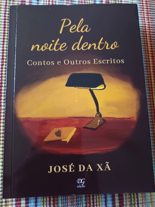 Não me canso disto livro1.jpg