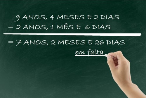 QuadroVerdeComMaoComGiz=(9A4M2D-2A1M6D=7A2M26D).jp QuadroVerdeComMaoComGiz=(9A4M2D-2A1M6D=7A2M26D).jp