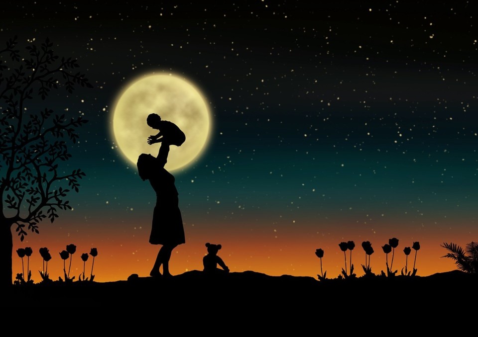 mother-4186881_1280.jpg