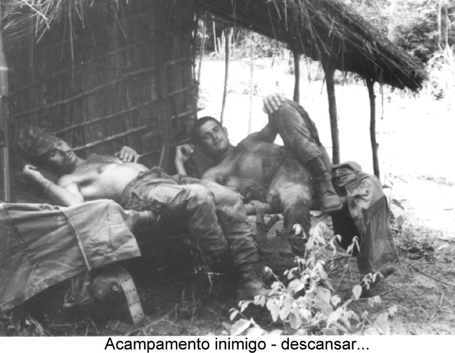 .Acampamento inimigo - descansar....jpg
