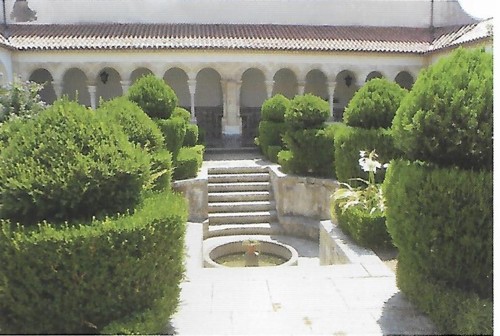 Celas claustro.jpg Celas claustro.jpg