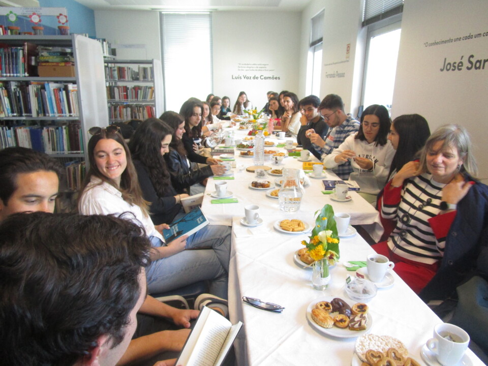 Chá com livros5.JPG