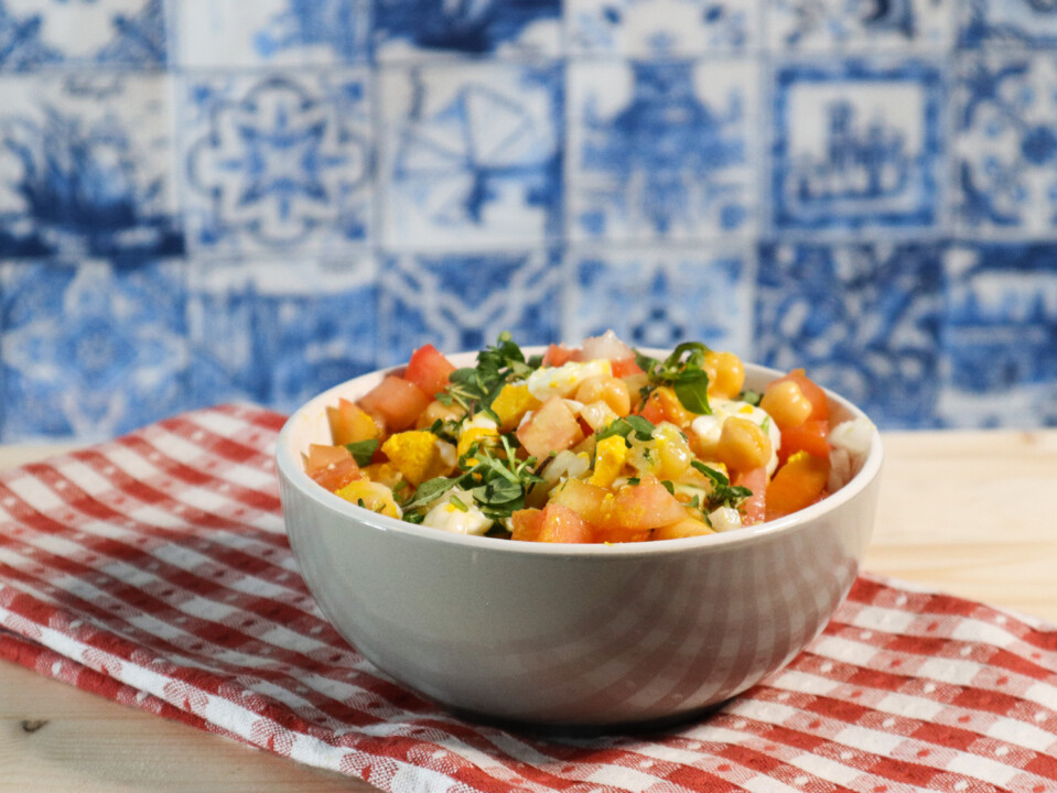 Salada de Grão, Tomate e Ovo (1).jpg