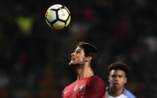 18809613_1902645163281336_3142023852700205056_n_b4