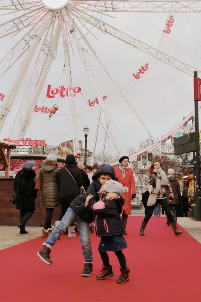 plaisirs d' hiver natal bruxelas mercado de natal