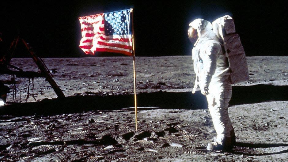 man moon 2.jpg man moon 2.jpg