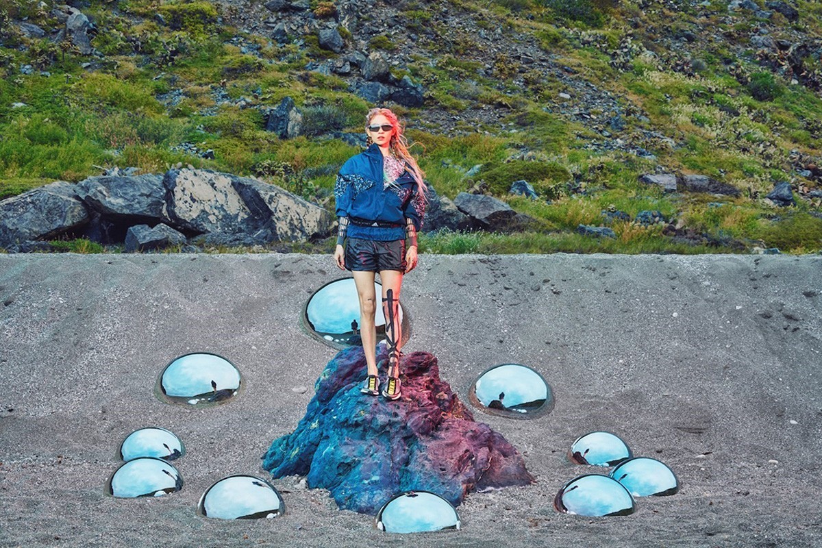 adidas-stella-mccartney-grimes-fw-19-lookbook-04.j