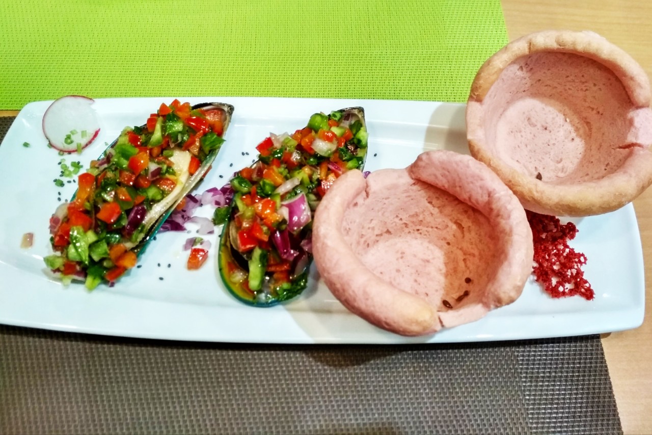 Sopa no Pão - Mexilhões