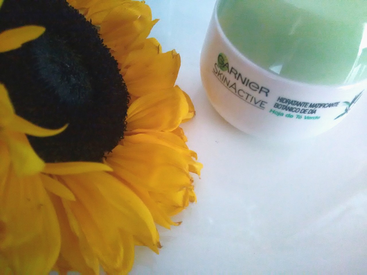 Crema hidratante matificante garnier