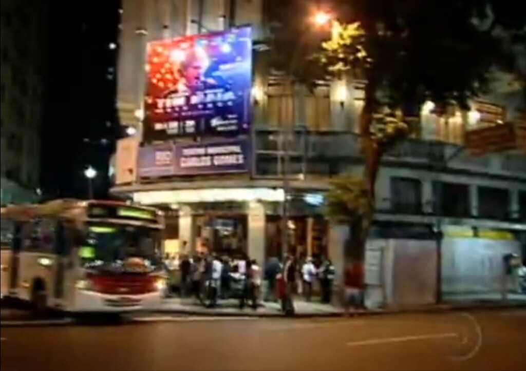 Centro Histórico - Passeio Noturno - Teatro Carlo