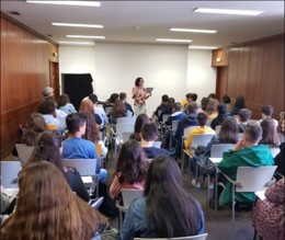 Visita à Biblioteca Municipal1.jpg