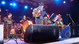 264f8b4d997694fa5ba816cf7b7feacb