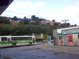 Forma&ccedil;&atilde;o de mais uma favela fabrica de bandidos 