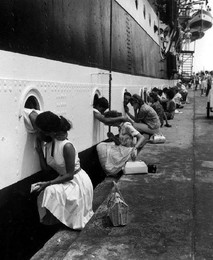 sailors saying goodbye.jpg