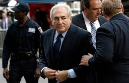 DominiqueStrauss-Khan.Tribunal.jpg